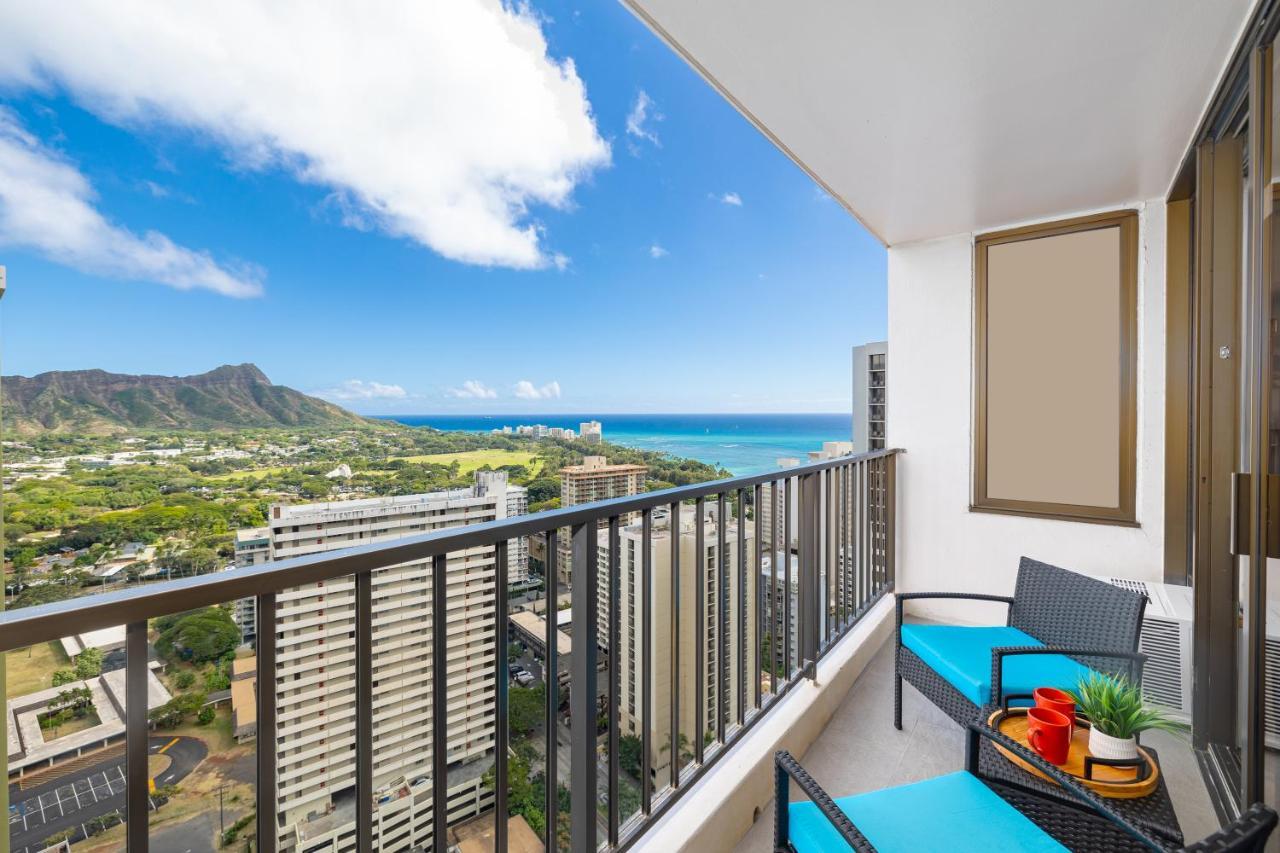 Ocean & Diamond Head Views - Near Beach - Parking! Honolulu Eksteriør bilde