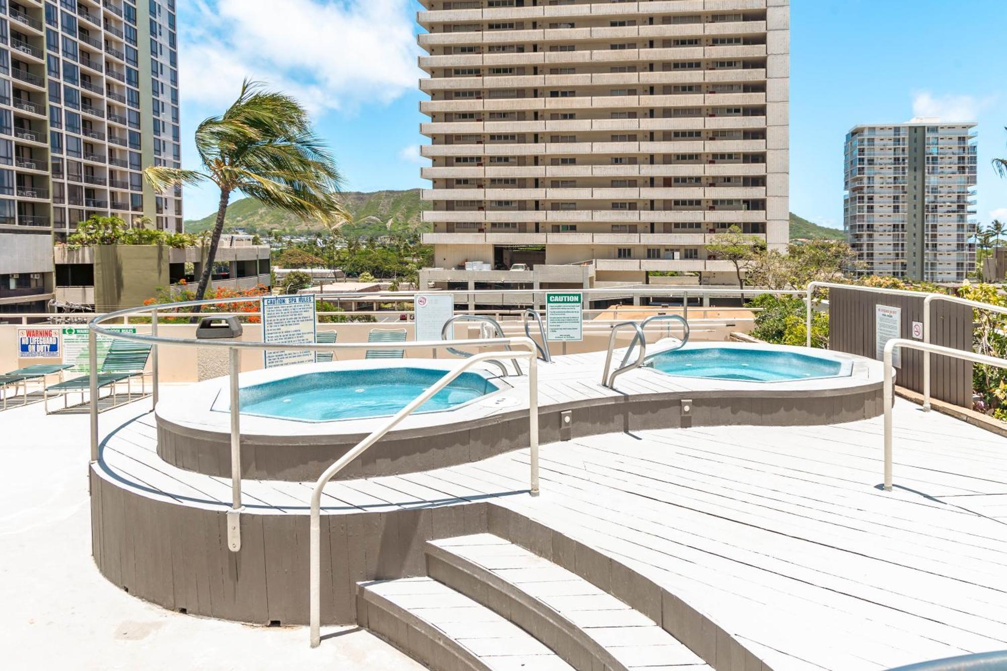 Ocean & Diamond Head Views - Near Beach - Parking! Honolulu Eksteriør bilde