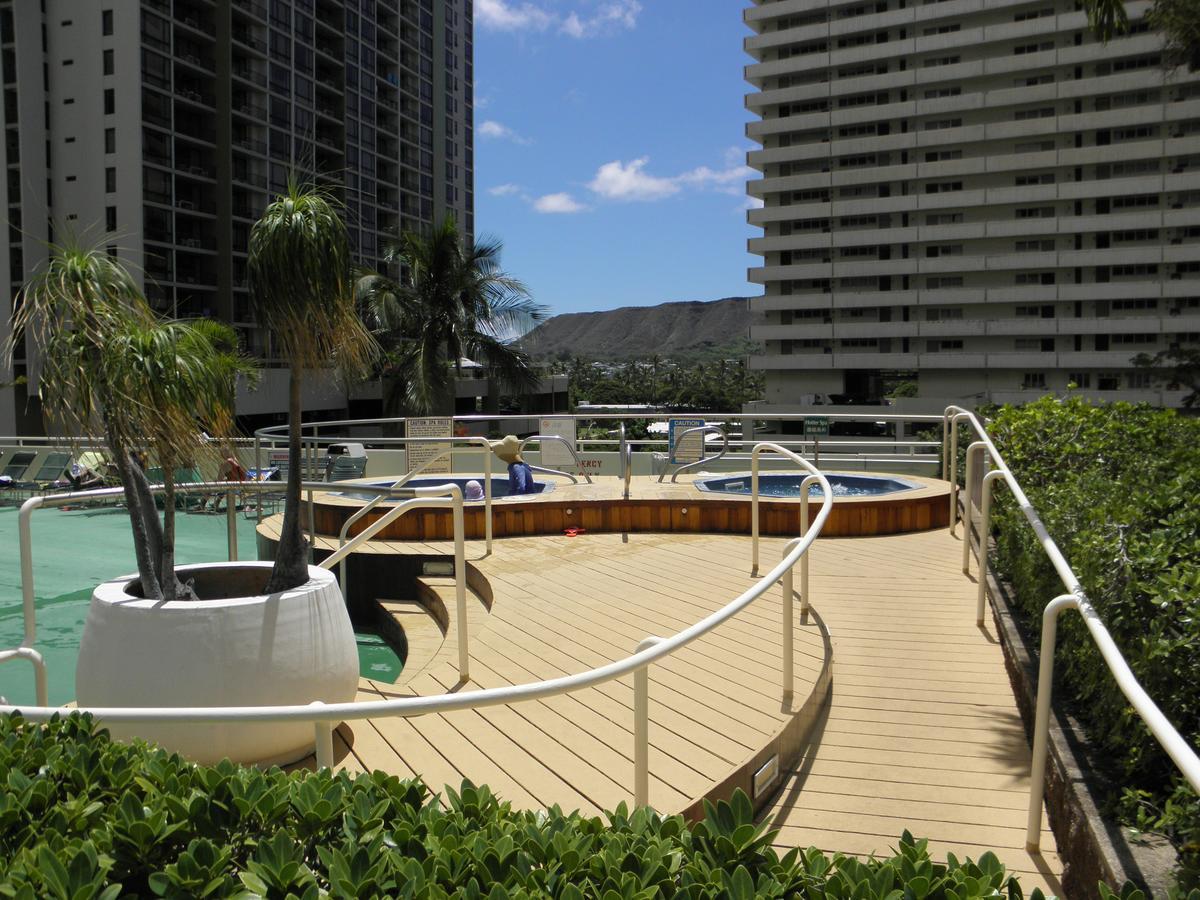 Ocean & Diamond Head Views - Near Beach - Parking! Honolulu Eksteriør bilde